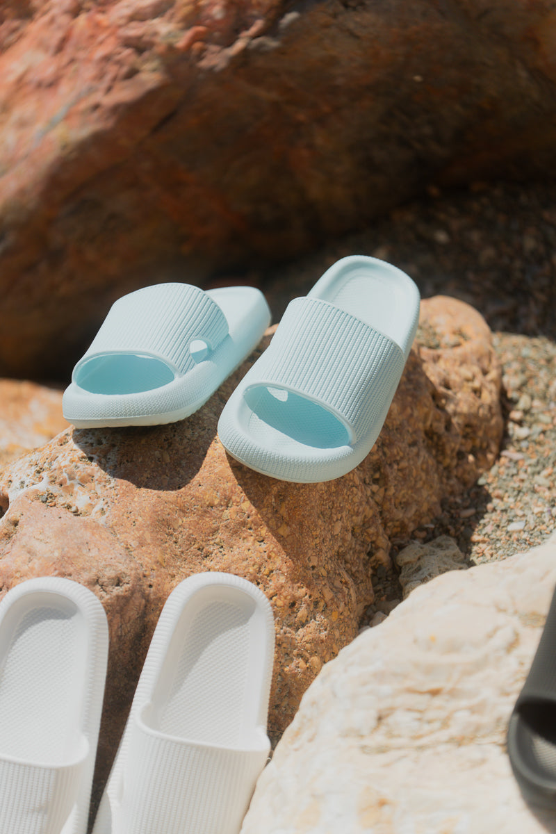 Ice Blue Slides - Glooms